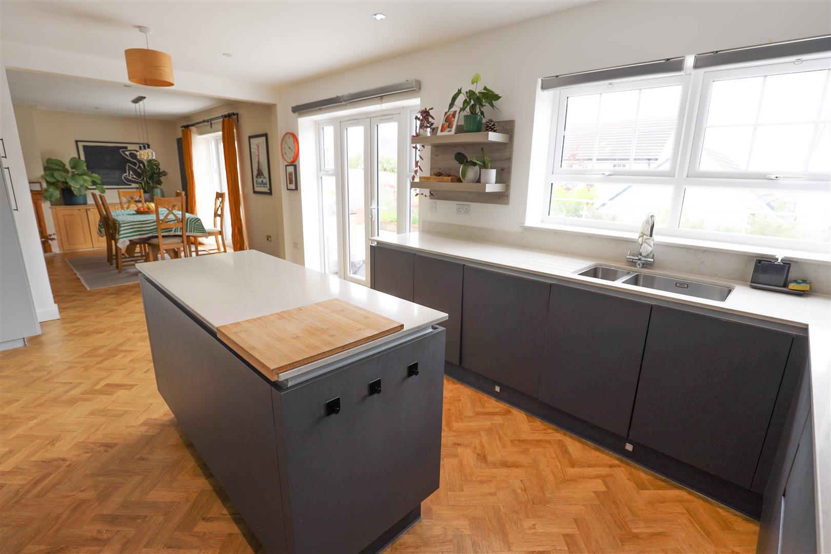 4 Cae Pella, Cowbridge, Vale of Glamorgan, CF71 7FN